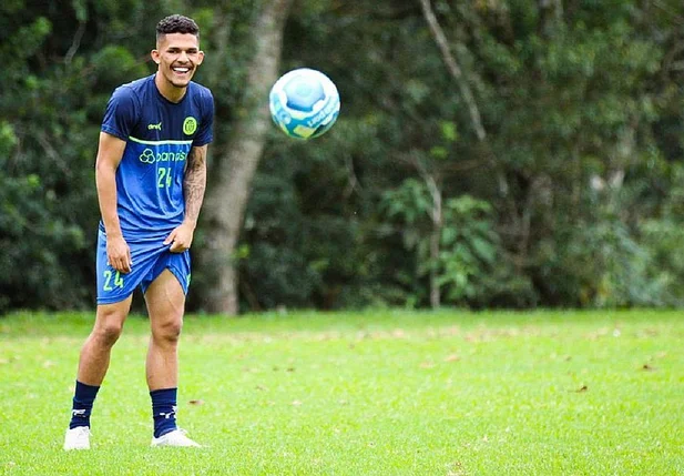Gabriel Tota, ex-jogador do Ypiranga, foi um dos atletas banidos no futebol