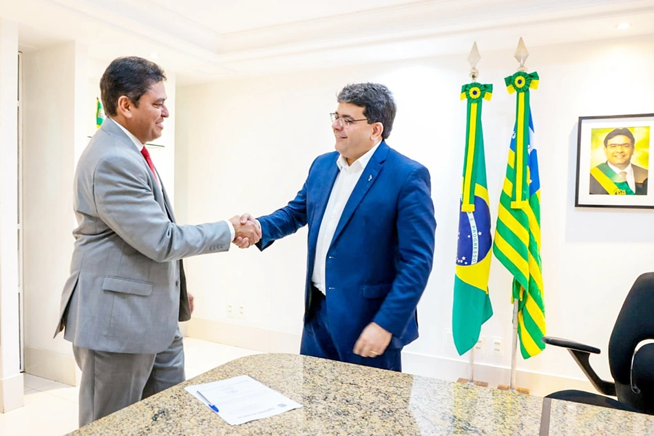 Governador Rafael Fonteles e Cleandro Moura