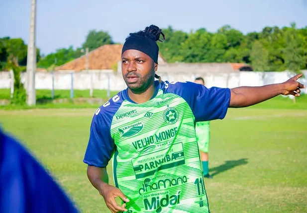 Jeff Silva retorna ao Parnahyba após um mês