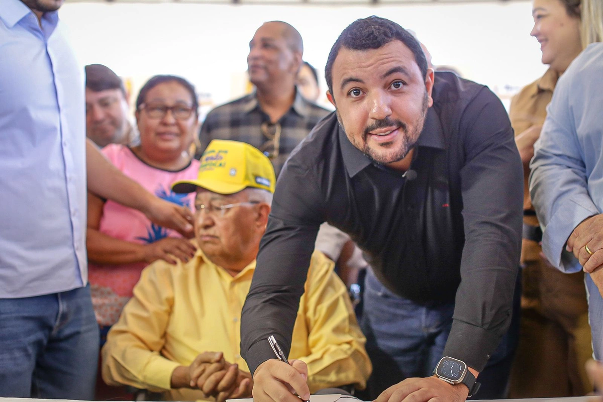 João Duarte assina ordem de serviço para execução da obra