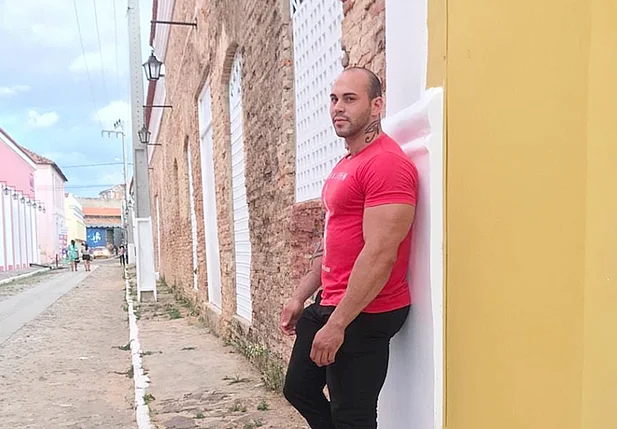 João Victor Vieira de Albuquerque, acusado de vender anabolizantes ilegais pela internet.