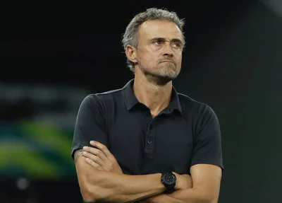 Luís Enrique estaria próximo de se tornar o novo técnico do PSG