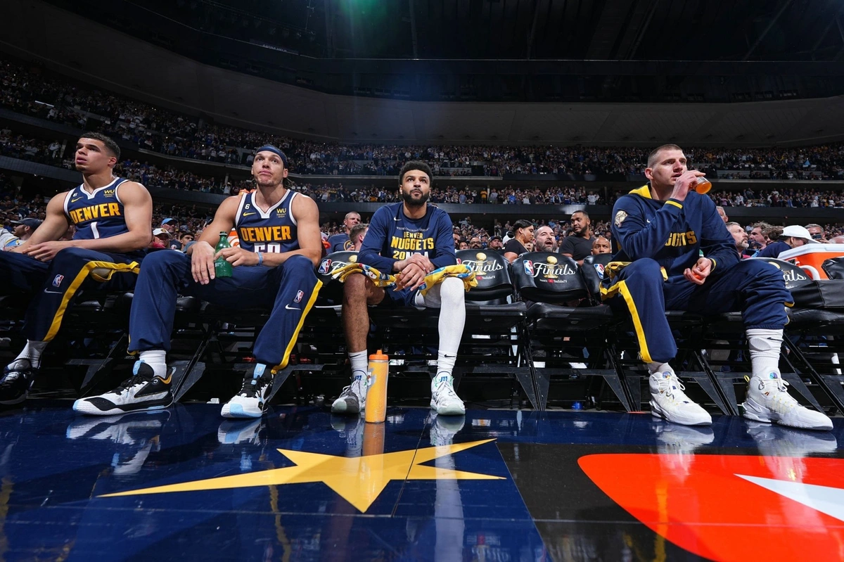 Michael Potter Jr, Jamal Murray, Aaron Gordon e Nikola Jokic