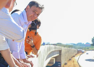 Ministro Wellington Dias em visita ao viaduto do mercado do peixe