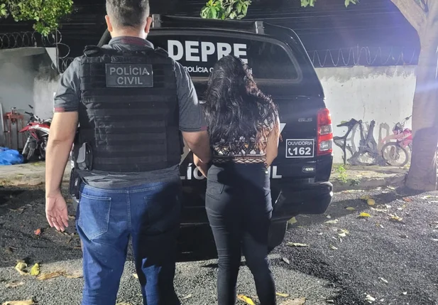 Mulher é presa com drogas na Rodoviáia de Teresina