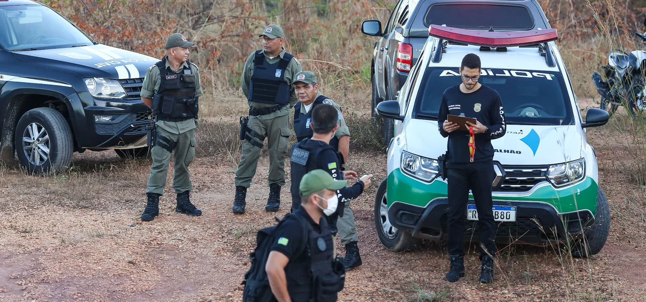 O corpo foi encontrado no bairro Aroeiras