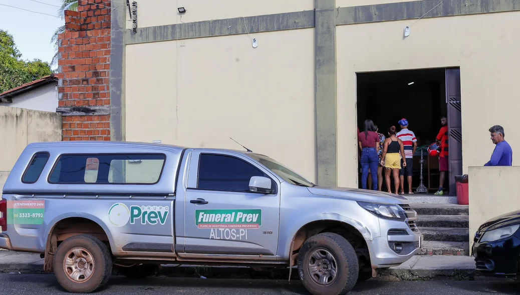 Os corpos foram trazidos de Parnaíba