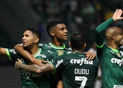 Palmeiras vence por 3 a 1 o Coritiba na nona rodada do Brasileirão