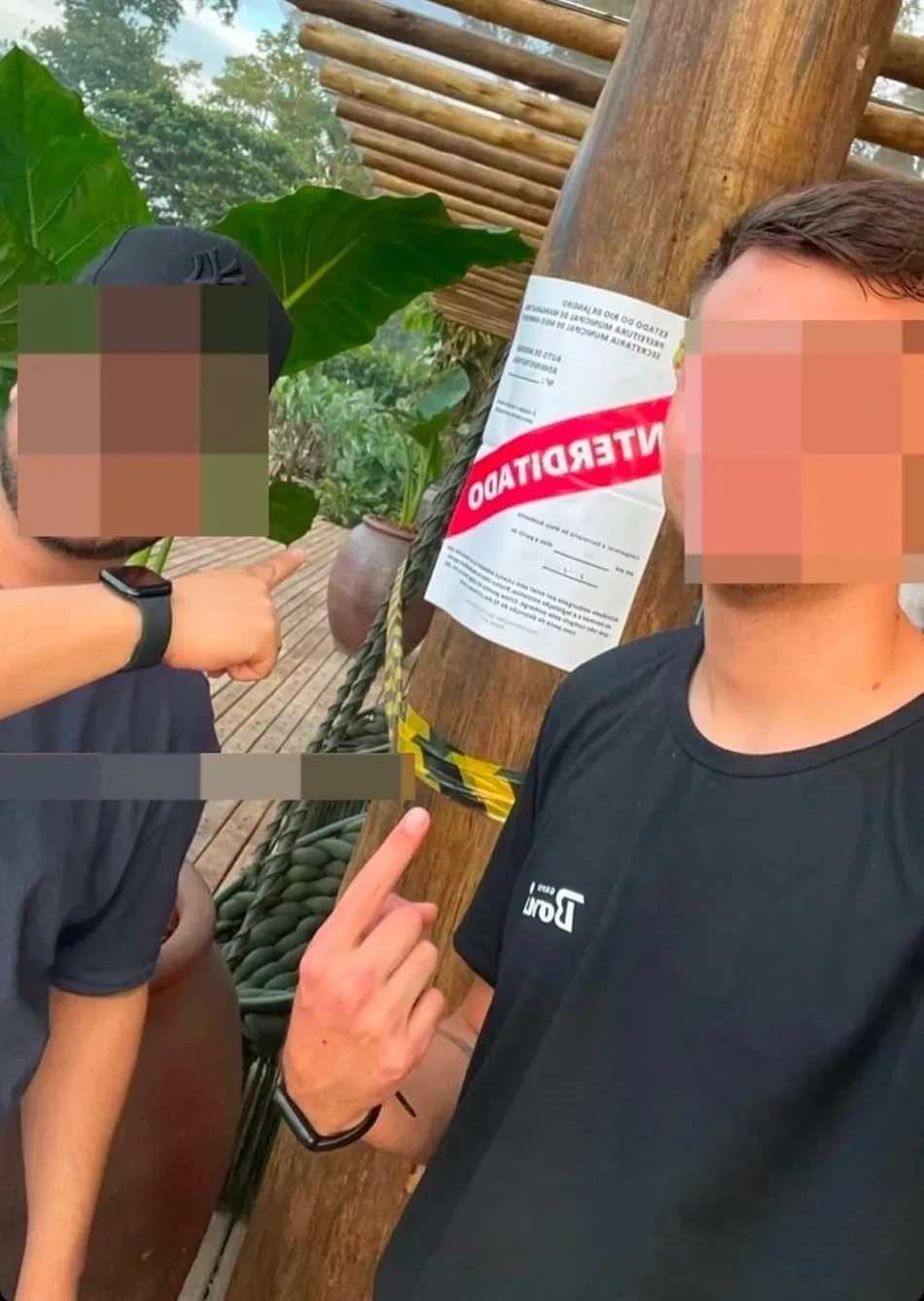 Pano de fundo para fotos: avisos da interdição
