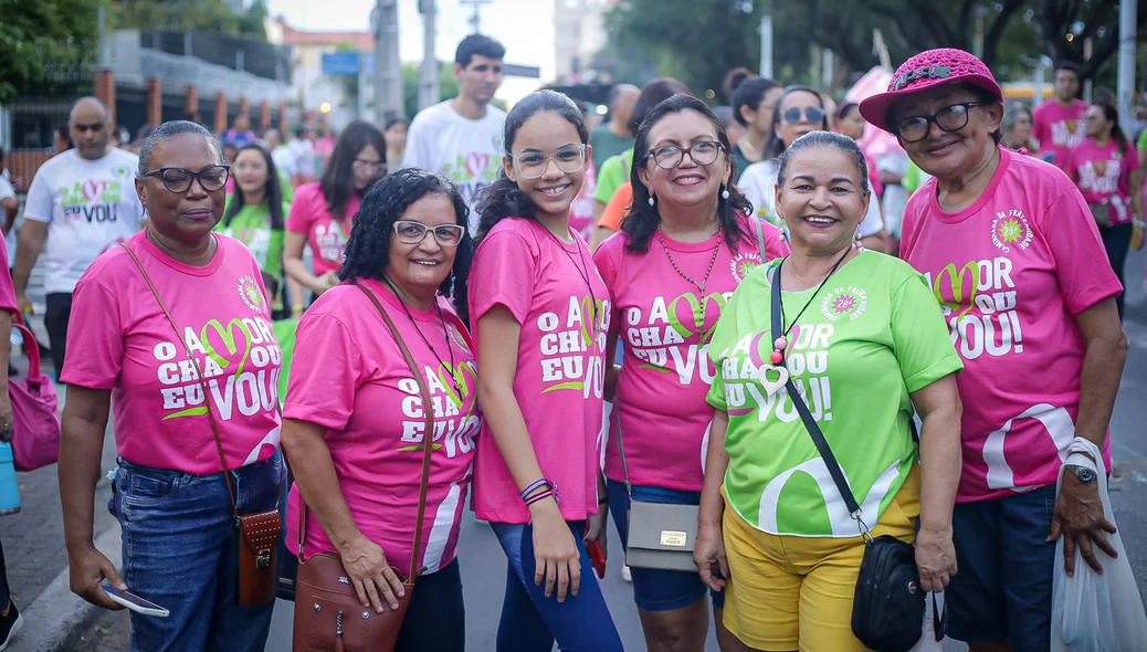 Participantes da caminhada