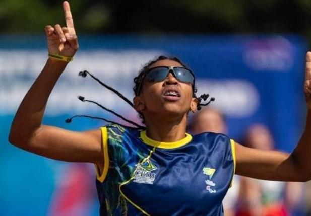 Piauiense Keyla Barros conquista a prata o Mundial de Atletismo