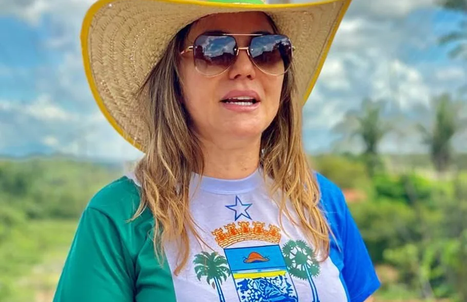 Prefeita Ivanária Sampaio