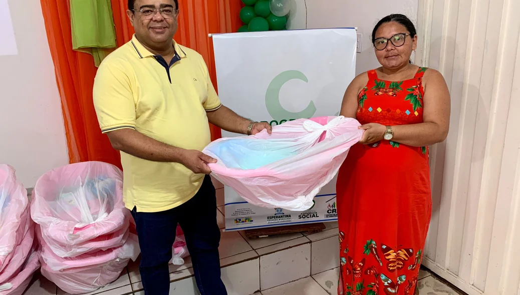 Secretaria de Assistência Social de Esperantina realiza entrega de enxovais e promove roda de conversa com gestantes do município