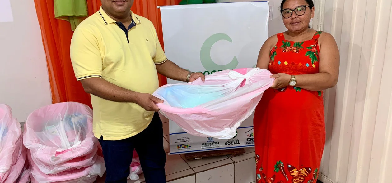 Secretaria de Assistência Social de Esperantina realiza entrega de enxovais e promove roda de conversa com gestantes do município