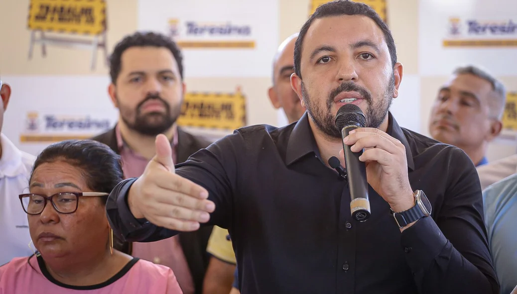 Secretário da Eturb João Duarte