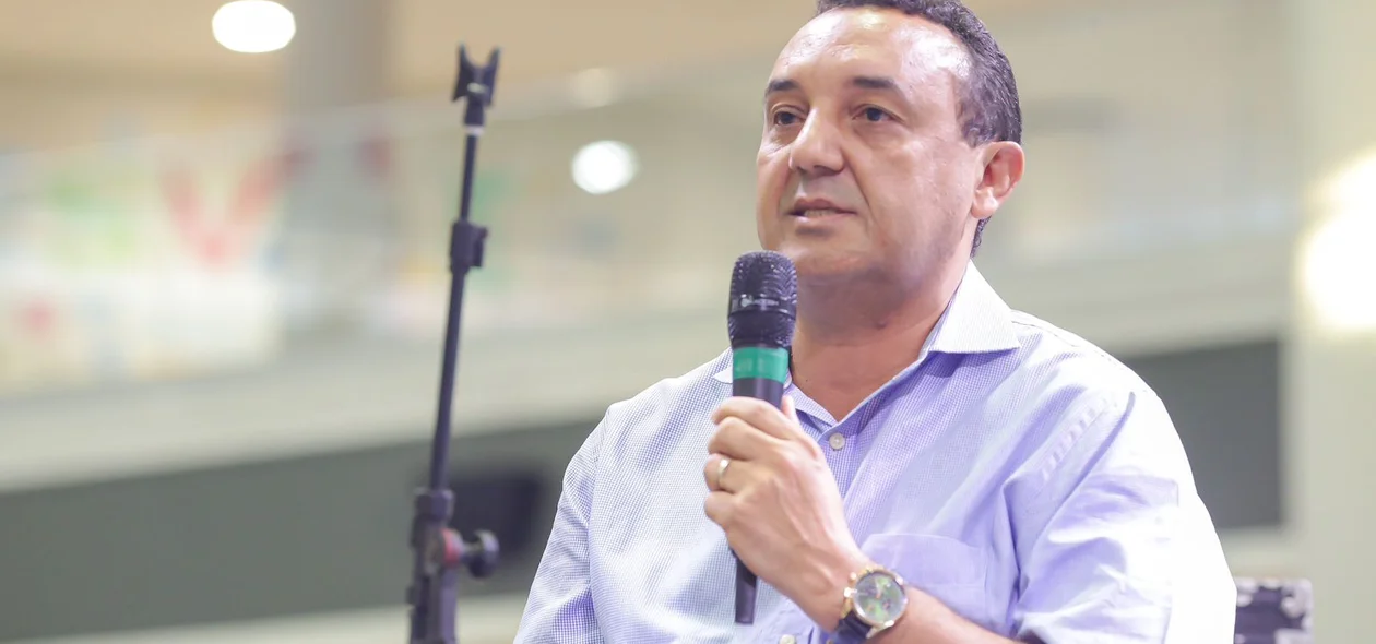 Secretário Municipal de Educação, Nouga Cardoso