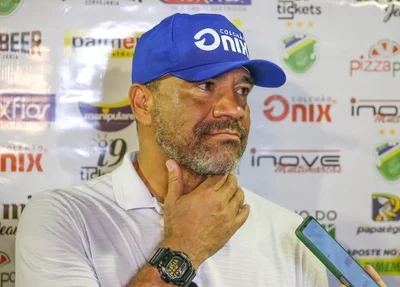 Sérgio Soares, técnico do Altos