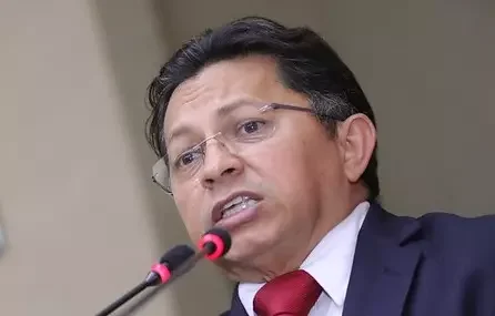 Sinésio Campos