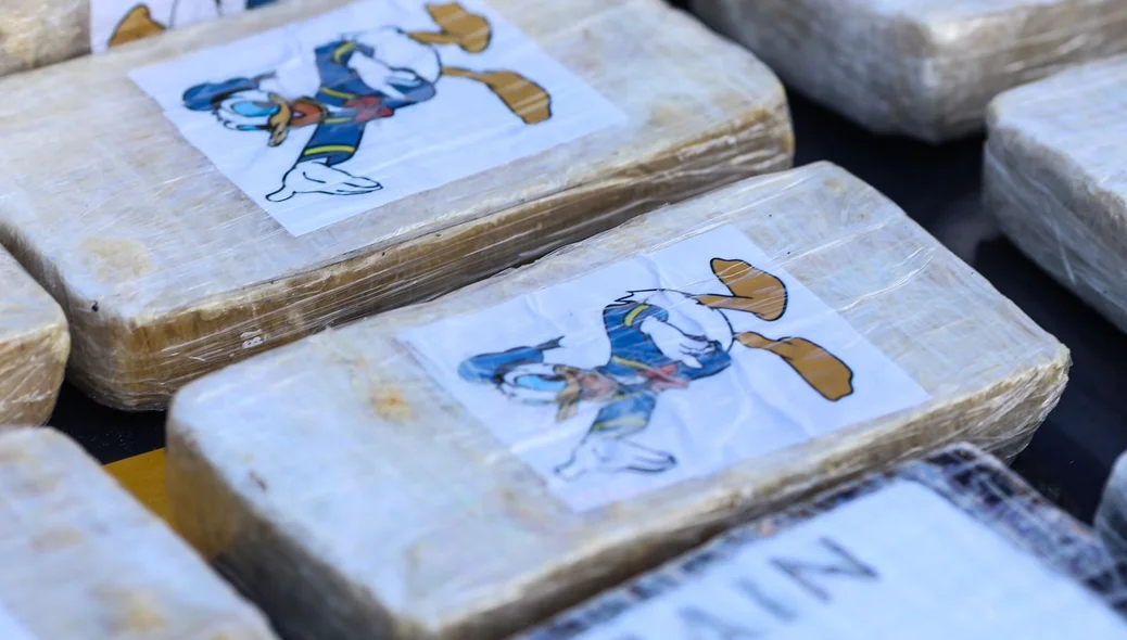 Também foram apreendidos 15kg de pasta base de cocaína