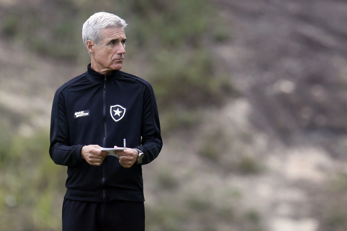 Técnico Luís Castro