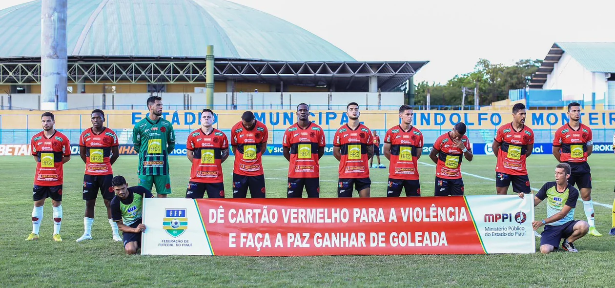 Time do Pouso Alegre