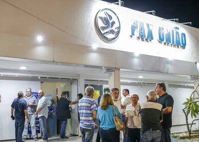 Velório do jornalista na Pax União