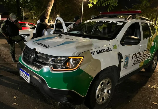 Viatura no local