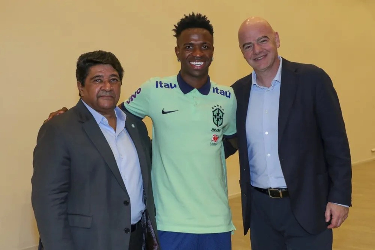 Vini Jr. se reuniu com Gianni Infantino, presidente da FIFA, e com Ednaldo Rodrigues, presidente da CBF
