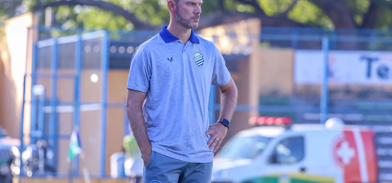 Vinícius Bergantin, técnico do CSA