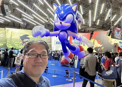 Yuji Naka é um desenvolvedor de jogos eletrônicos