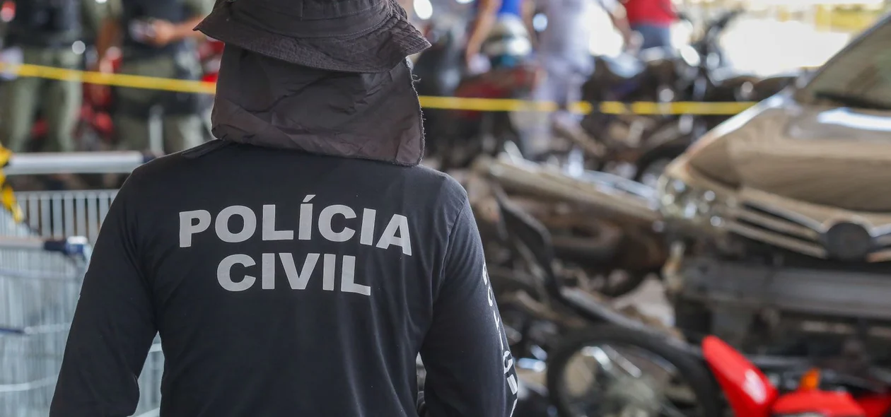 A perícia foi acionada e fez os primeiros levantamentos sobre o acidente