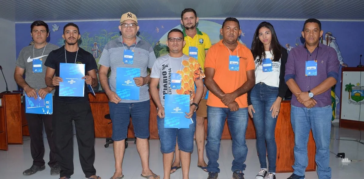 Agricultores foram capacitados em técnicas de cultivo de hortaliças