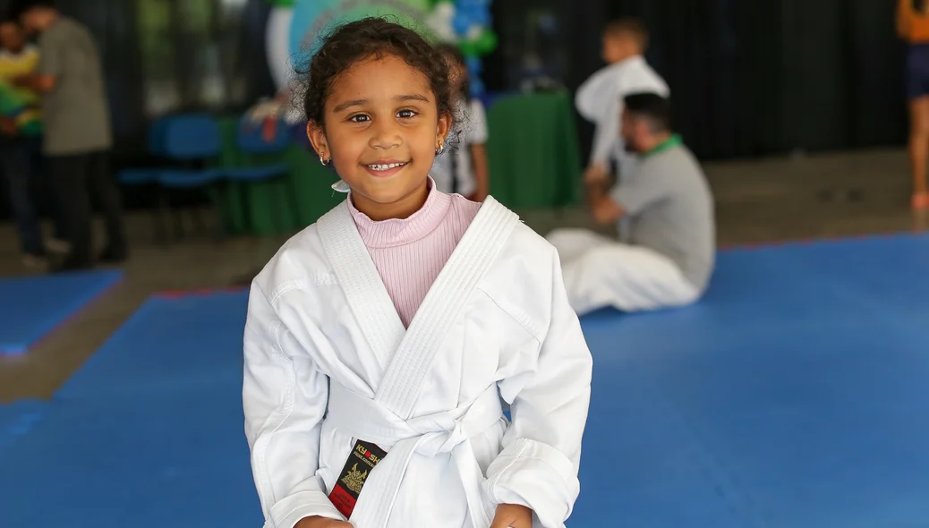 Aluna do projeto com novo kimono