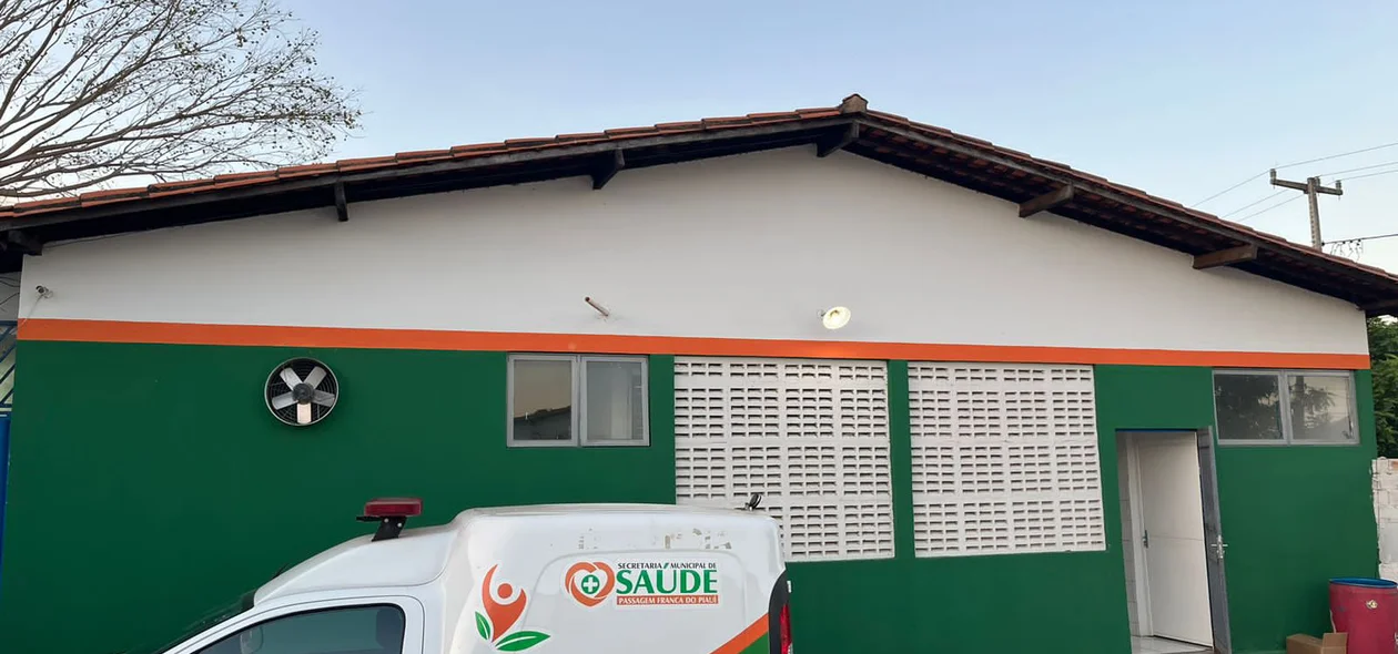 Ambulância na UBS de Passagem Franca