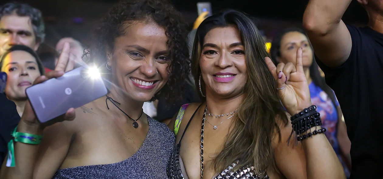 Amigas curtindo o Piauí Pop