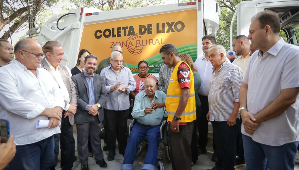 Apoiadores participaram da solenidade na sede da PMT