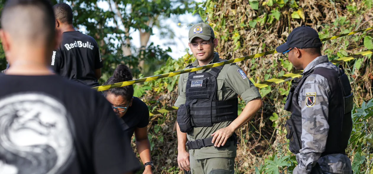 Área foi isolada para a chegada da perícia