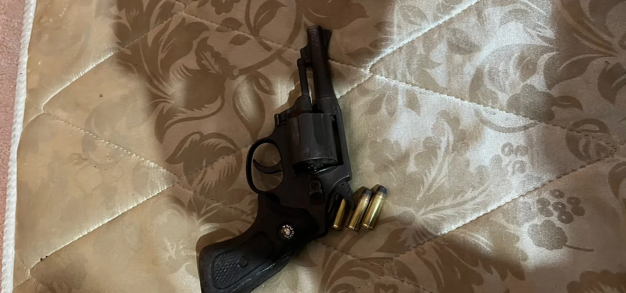 Arma de fogo apreendida pelo DRACO