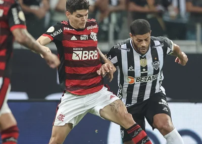 Atlético Mineiro e Flamengo se enfrentam na noite deste sábado (29)