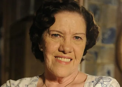 Atriz Neusa Maria Faro