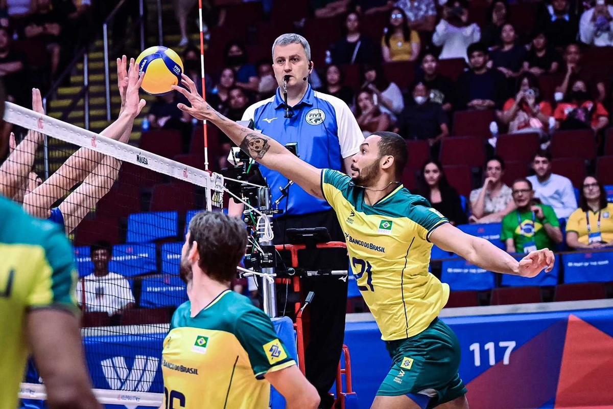 Brasil perdeu para a Itália por 3 sets a 1