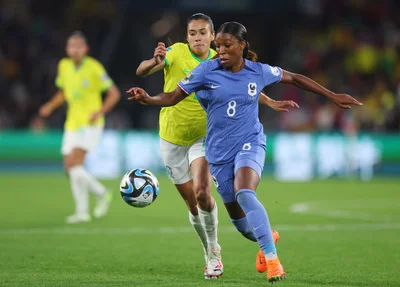 Brasil sofre derrota amarga para a França na Copa do Mundo Feminina
