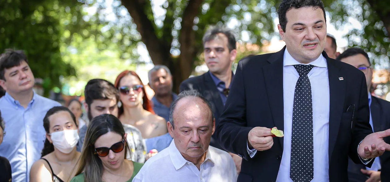 Celso Barros Neto se despede de avô nesta terça-feira em Teresina