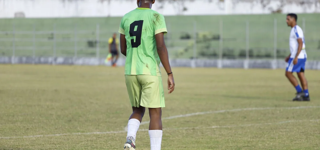 Curimatá contra seleção de Júlio Borges