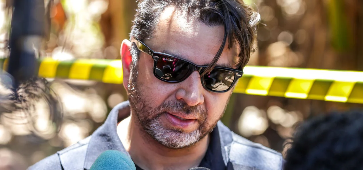 Delegado Danúbio Dias, do DHPP, em entrevista à imprensa