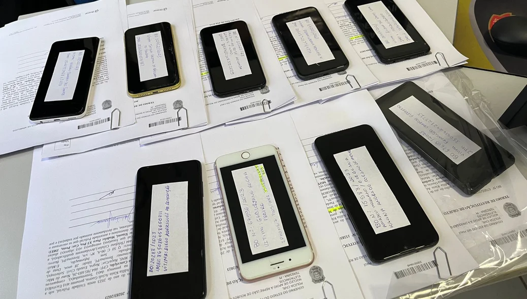 Dez celulares foram restituídos aos proprietários