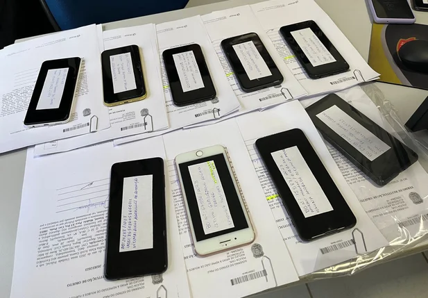 Dez celulares foram restituídos aos proprietários