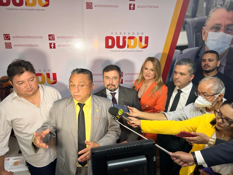 Dudu anuncia apoio a Fábio Novo