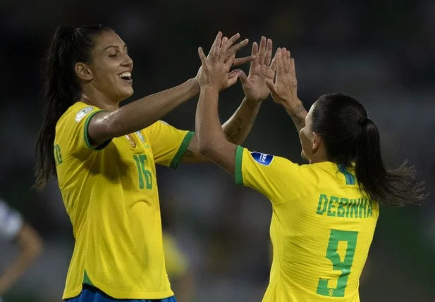 Dupla da seleção brasileira chegar a 100 gols na Copa do Mundo Feminina