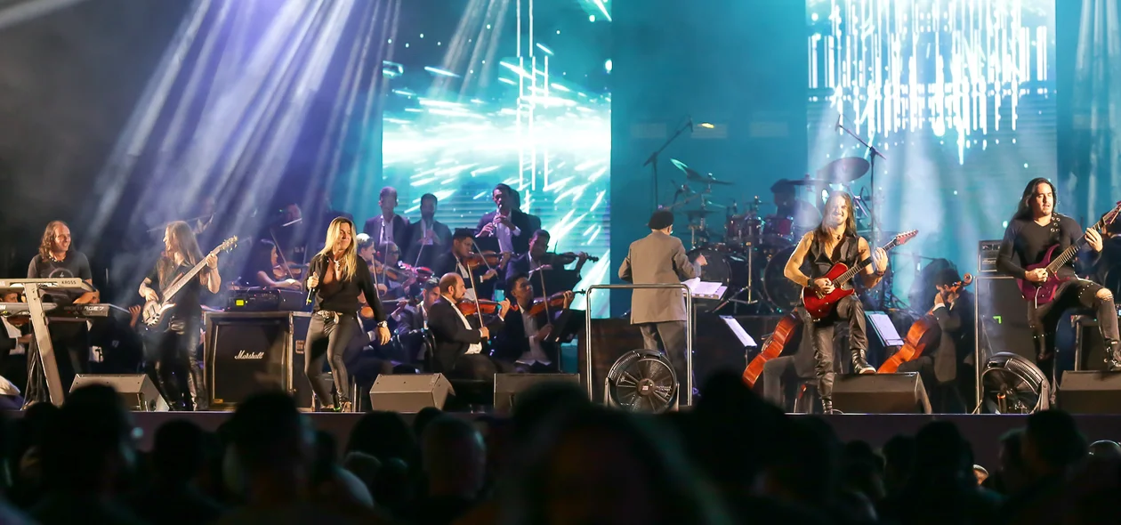 Edu Falaschi e Orquestra Sinfônica